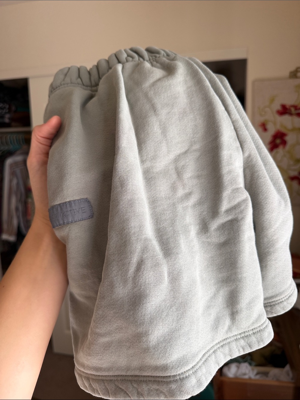 SET ACTIVE light green sweat shorts